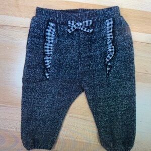 Cozy Gray Kids Sweatpants with Checkered Accents